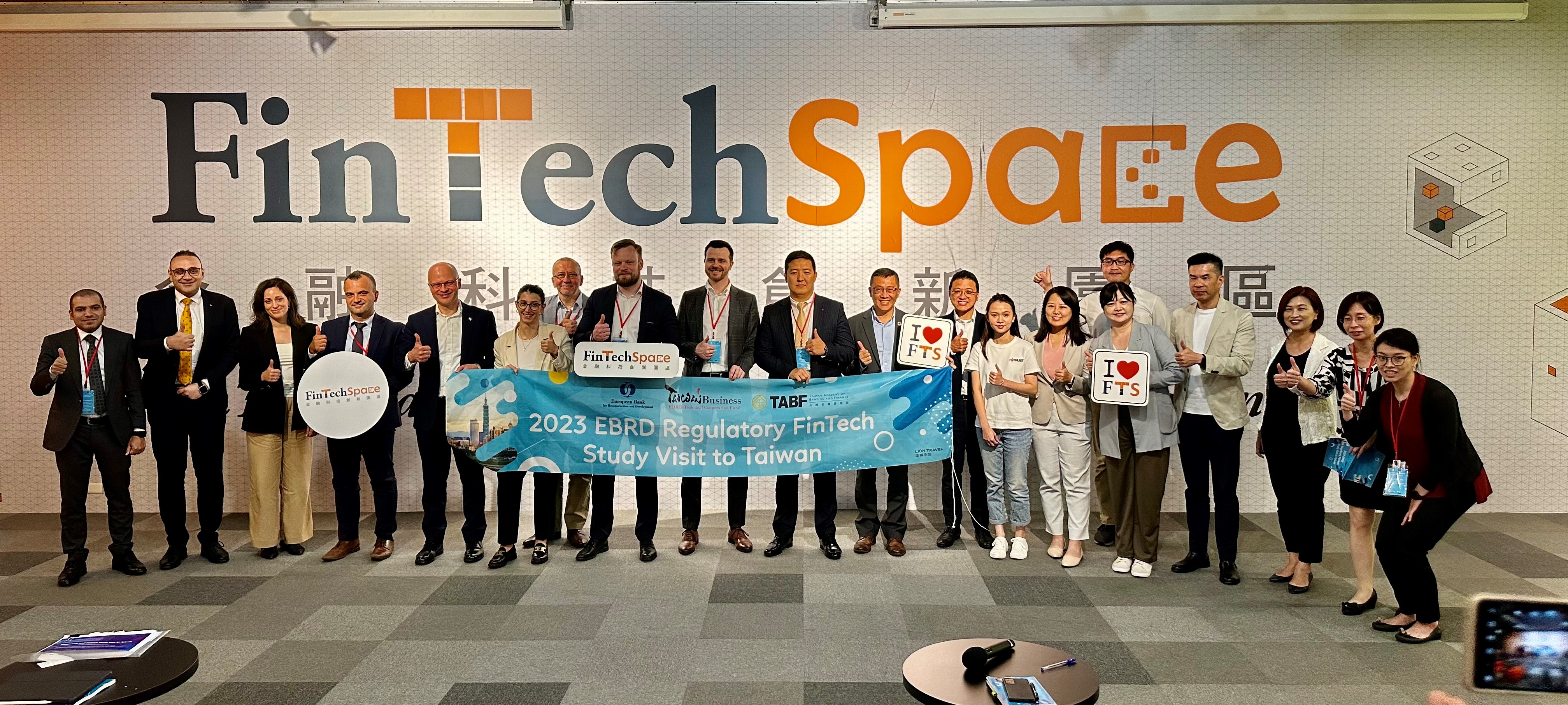 LINE Bank應邀參與國際交流與歐洲五國分享創新金融科技服務與快金融平台策略